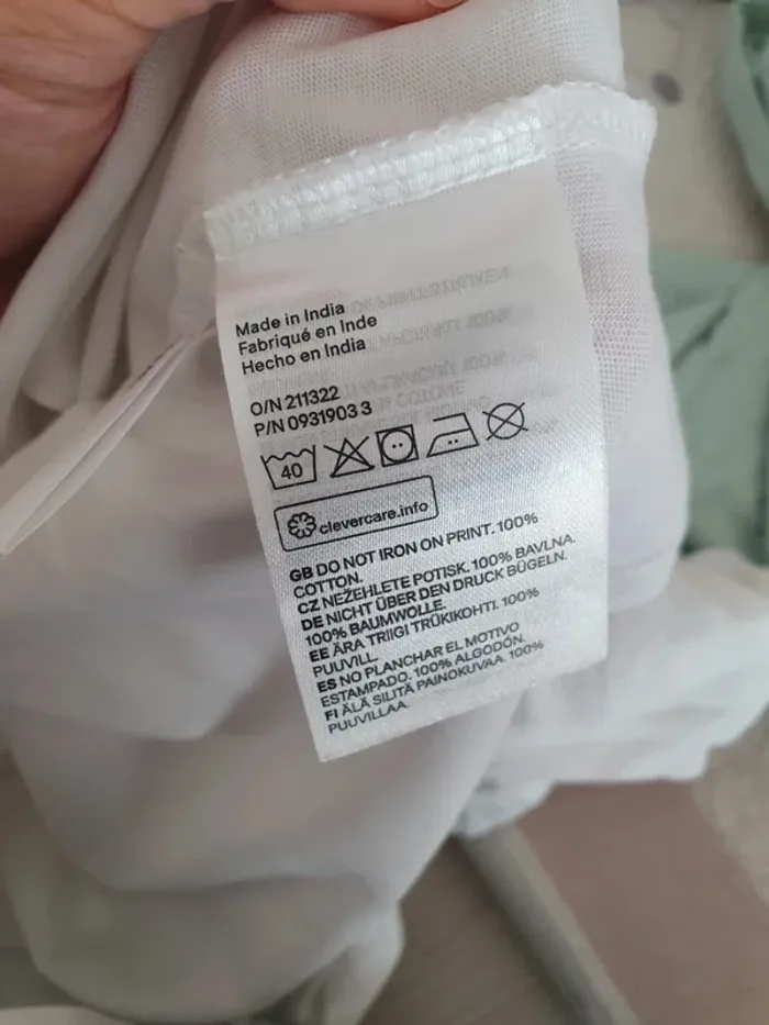 Tee shirt manches longues daisy H&M taille 2 à 4 ans - photo numéro 5