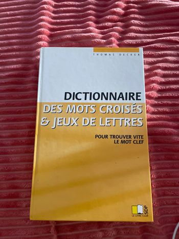 Livre dictionnaire des mots croisés
