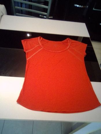 Tee shirt manches courtes.  KOOKAI.  Taille XS