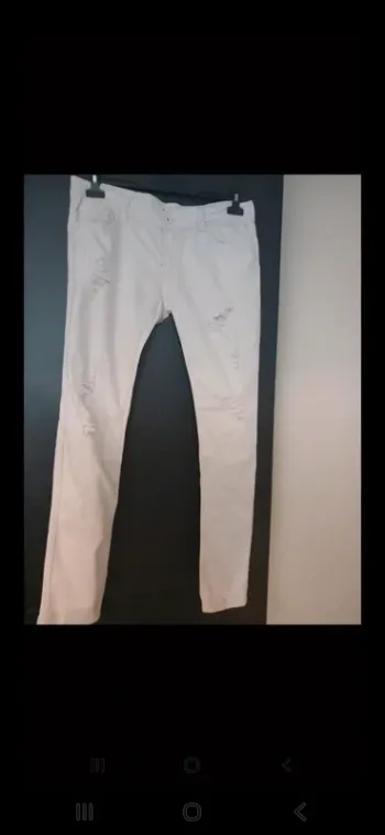 Jean slim blanc destroy – Taille 42