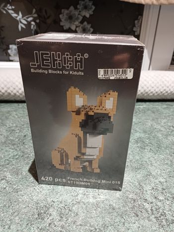 Bouledogue francais lego jekca neuf 