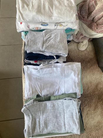 Lot vêtement garçon 6m