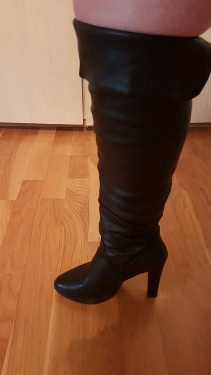 Bottes en cuir noires taille 37 - photo numéro 4