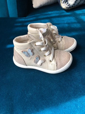 Chaussures taille 22