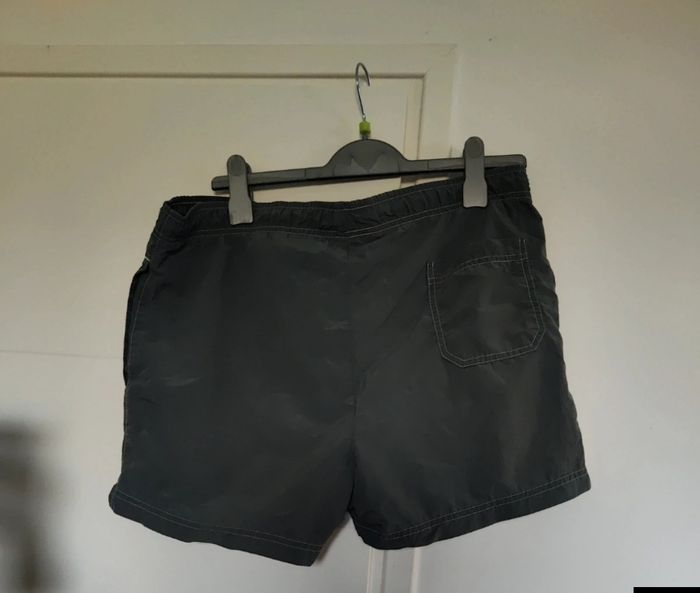 Short champion u.s.a taille M - photo numéro 4