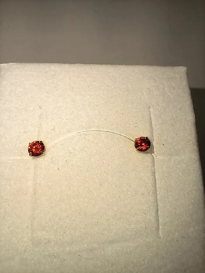 Boucles d'oreilles (puces) rouge et doré - photo numéro 3