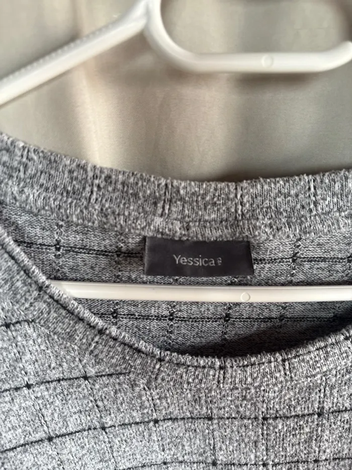 Pull femme - photo numéro 3