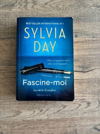 livre Crosstire T4 : Fascine-moi de Sylvia