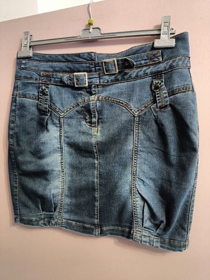 Jolie jupe en jeans originale