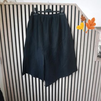 Jupe noire NEUVE Autre ton  en fibre végétale ramie T 44
