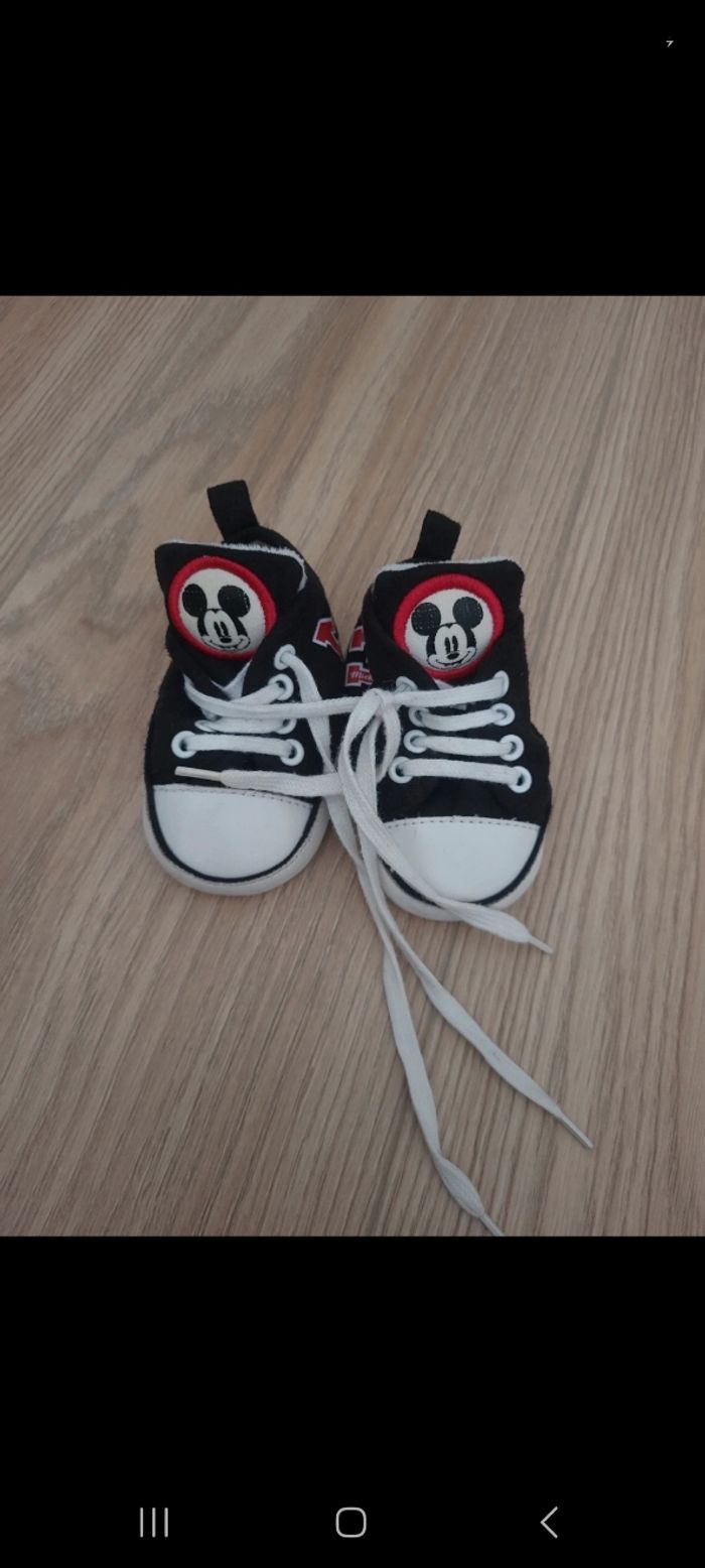 Baskets Mickey 6/9mois