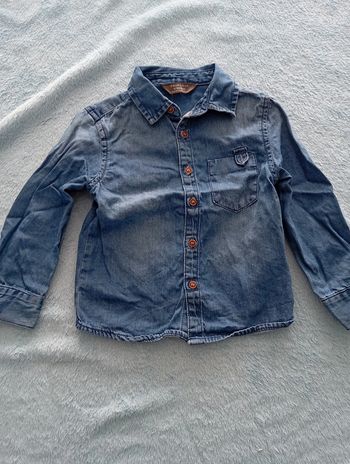 chemise en jeans