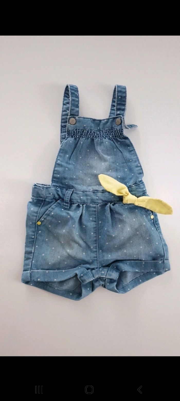 Salopette short fille 6 mois de chez obaibi