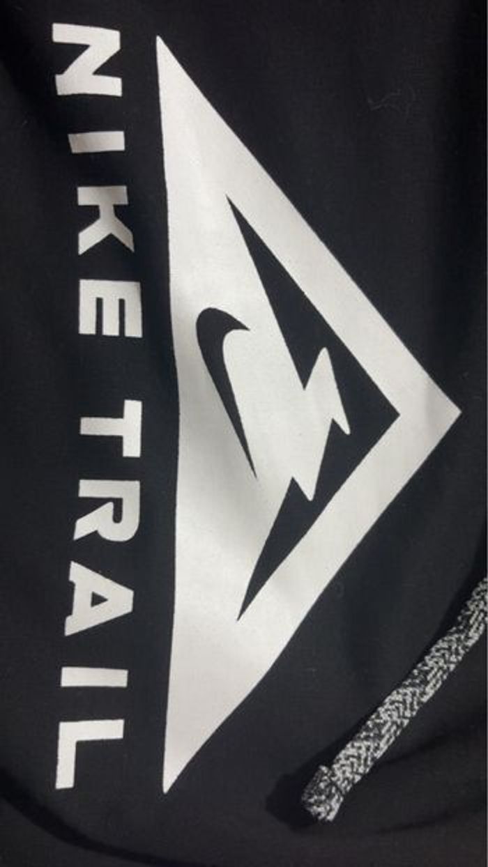 Pull à capuche nike trail - photo numéro 4