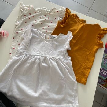 Lots 3 t-shirt 24 mois 86 cm