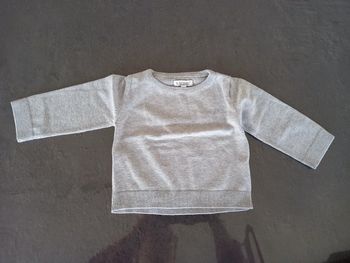 Pull gris