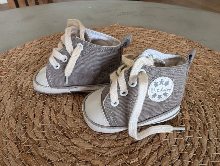 Chaussures naissance neuves - photo numéro 2