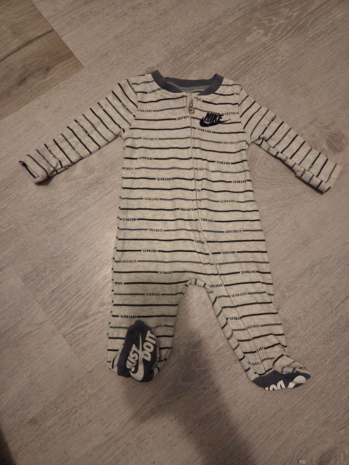 Combinaison nike