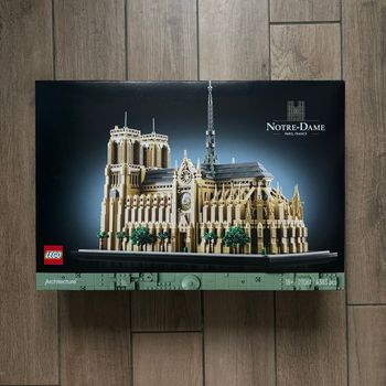 LEGO cathédrale Notre Dame de Paris