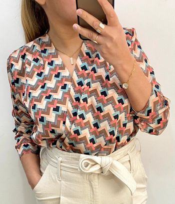 Jolie Blouse Col V Croisée  Taille Unique