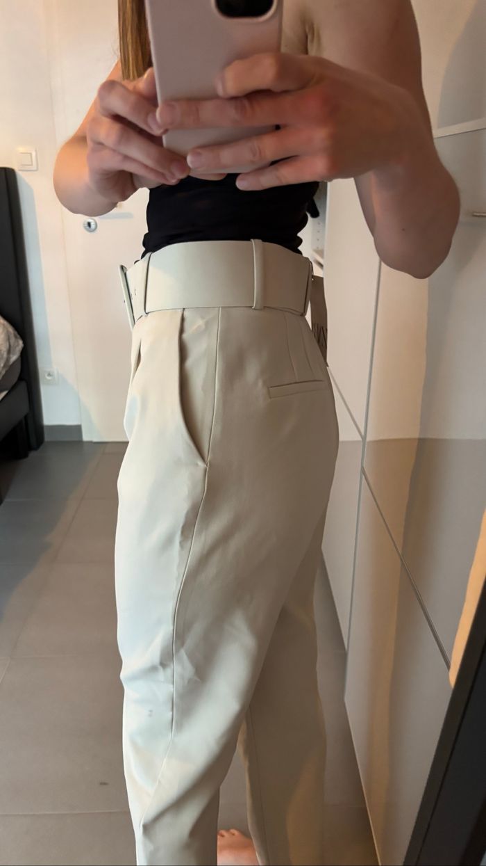 Pantalon avec ceinture - photo numéro 5