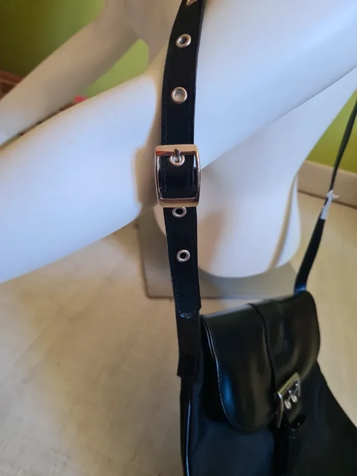 Sac à main besace lancôme - photo numéro 2