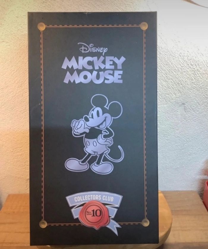 Mickey collector numéro 10 disney - photo numéro 2