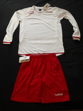 Ensemble de handball neuf