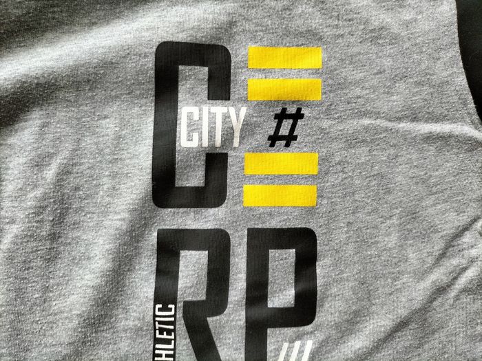 Haut manches longues taille 4 ans - photo numéro 2