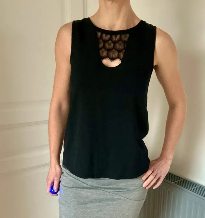 Magnifique petit haut en dentelle – Naf Naf, Taille 36 (S) - photo numéro 6