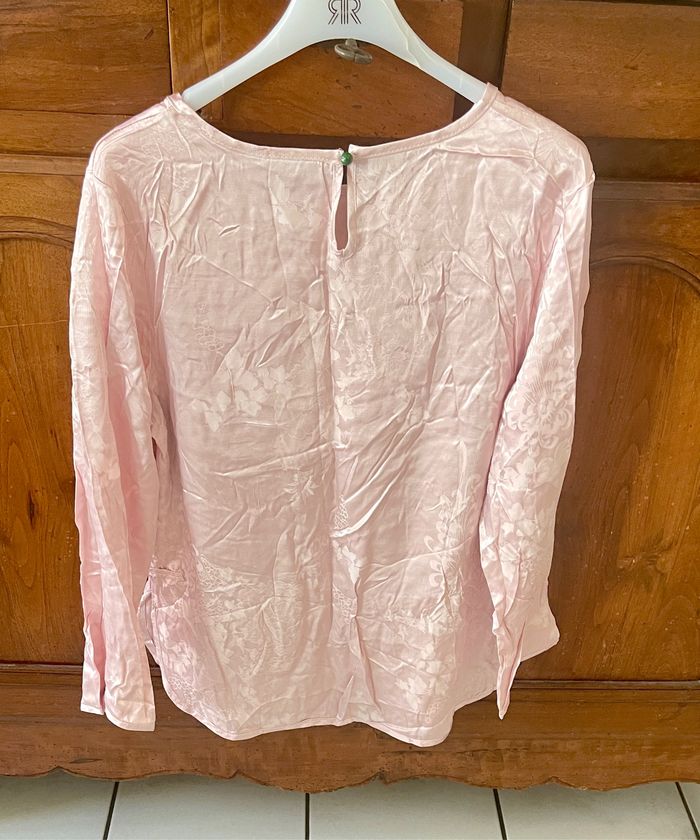 Blouse satin rose claire , manches longues - photo numéro 2