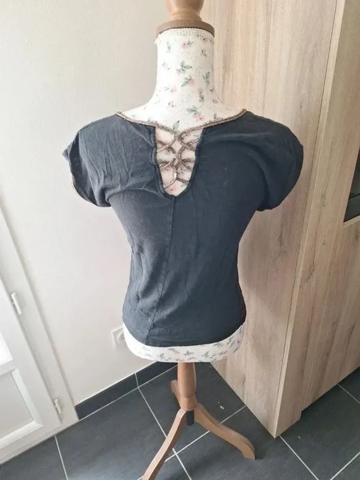 T shirt - photo numéro 4