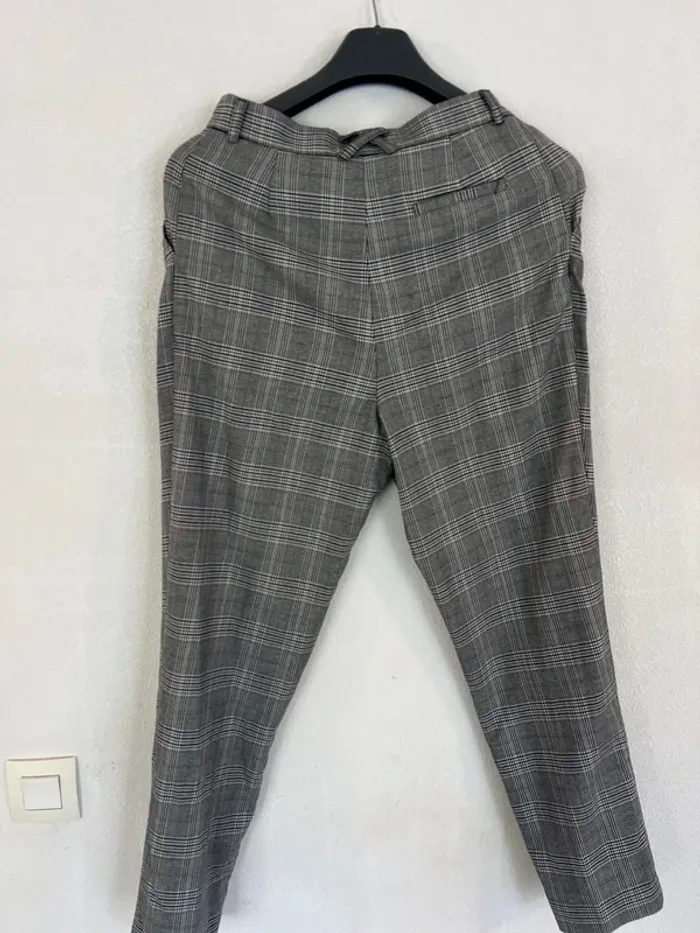 Pantalon - photo numéro 2