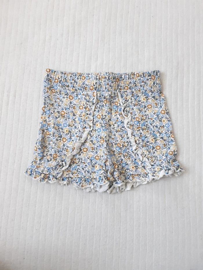 Short fleurs Primark 12/18 mois