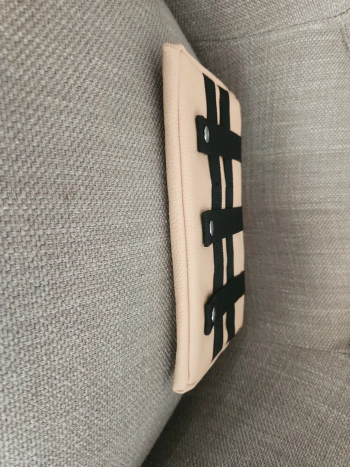 Pochette Cabaïa beige neuve avec étiquette - photo numéro 8