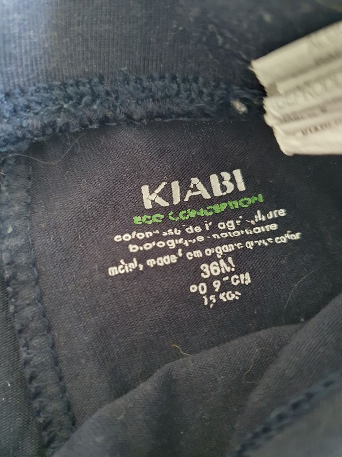 Lot jogging 3ans - photo numéro 4