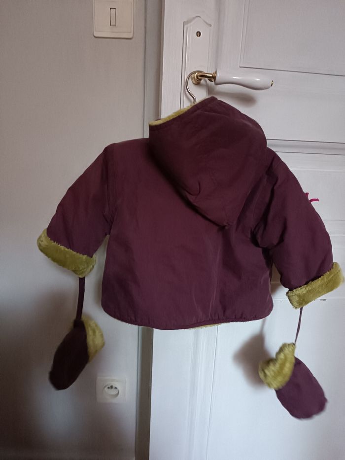 Manteau violet  doublé  9 mois - photo numéro 2