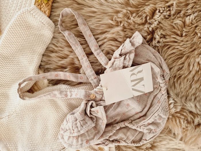 Ensemble gilet maille et bloomer barboteuse 3/6mois fille - photo numéro 4