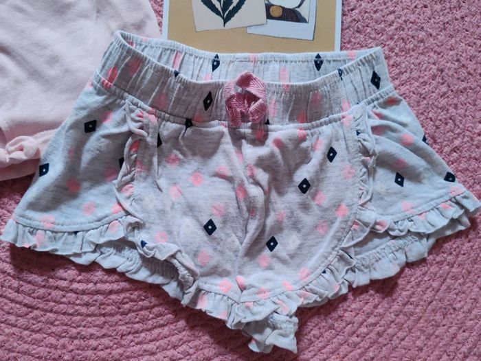 Ensemble deux pièces t-shirt et short bébé fille 3 mois - photo numéro 8