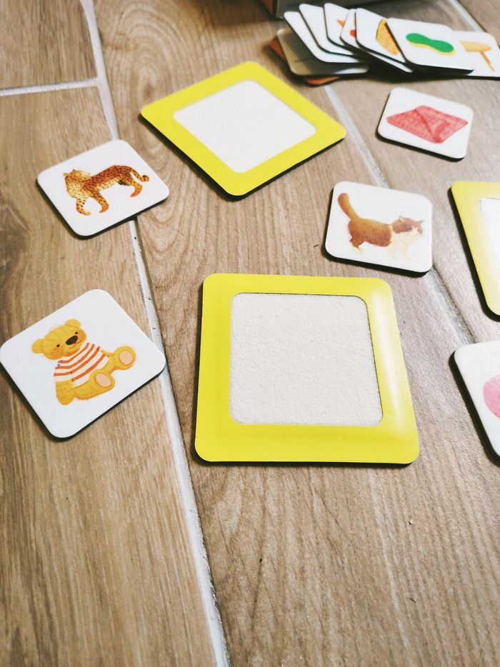 👋Coffret Montessori les cartes sensorielles marque Nathan - photo numéro 2