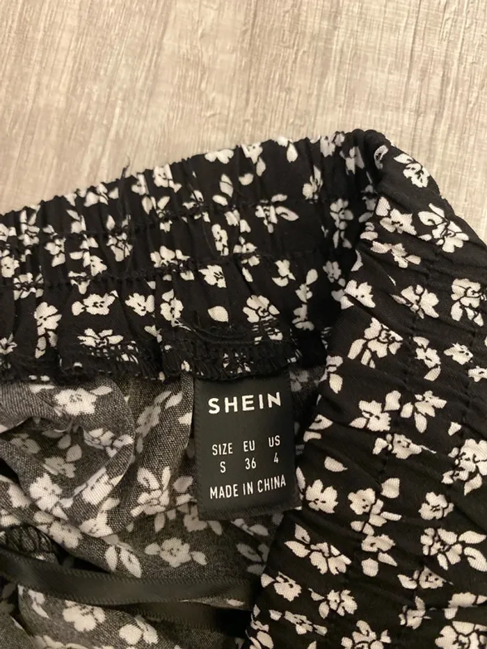 jupe longue à fleure avec fente shein - photo numéro 2