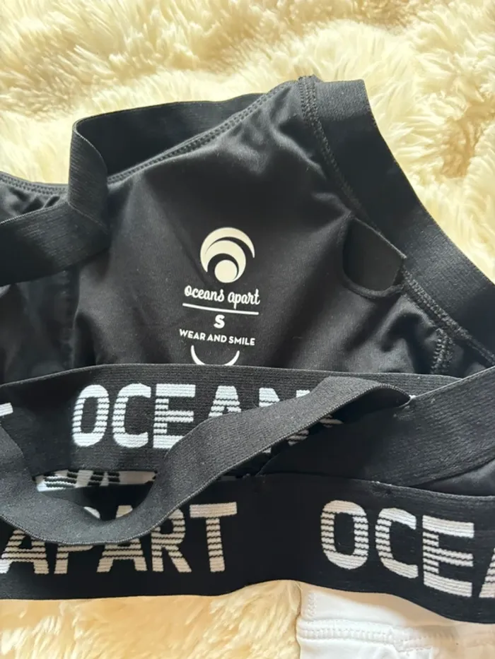 Ensemble vêtement de sport Oceans Apart - photo numéro 2