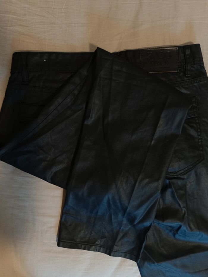 Jean imitation cuir pour homme - photo numéro 7