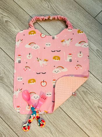 Bavoir élastique 36X30 licorne