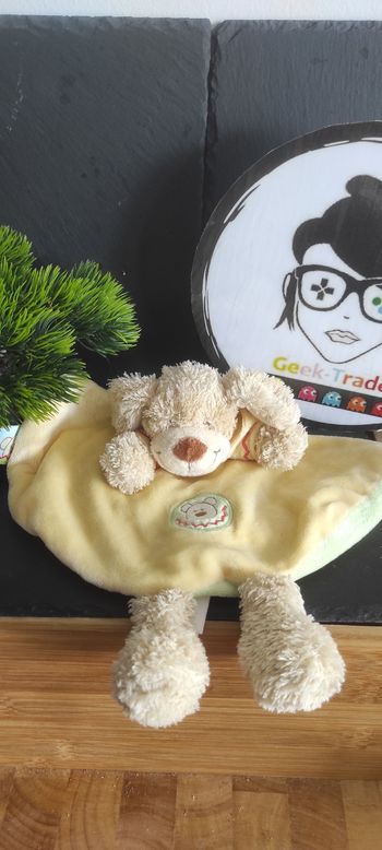 Doudou chien plat rond jaune vert capuche marron jambe Fourrure Beige Nicotoy