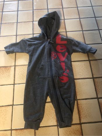 👶 Combinaison bébé Levi’s – 3 mois