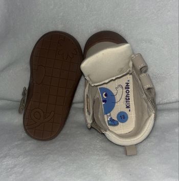 Chaussure motricité pour les 1ers pas