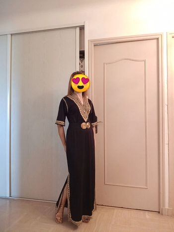 Caftan brodée S/M avec ceinture