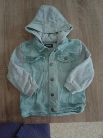 🌹veste en jeans manche 36 mois kiabi 🌹