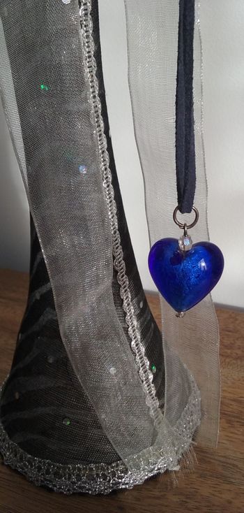 collier long avec pendentif